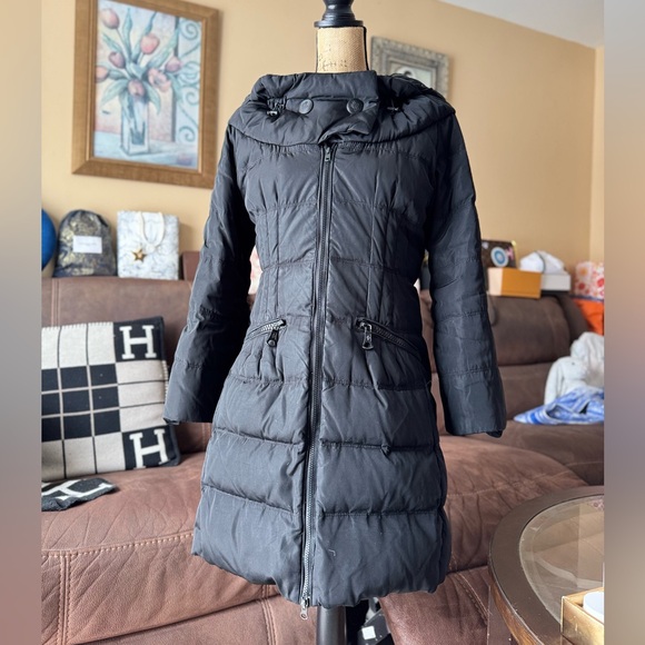 Moncler women’s Down Hooded Long Puffer Coat - Picture 14 of 14